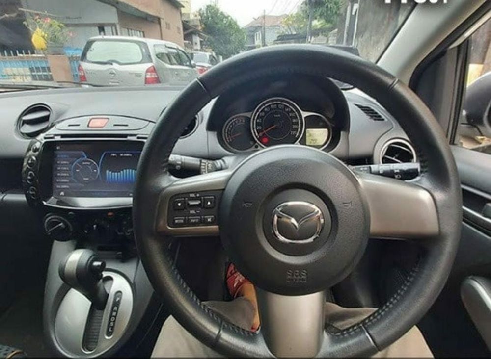 Used 2012 Mazda 2 R AT R AT for sale