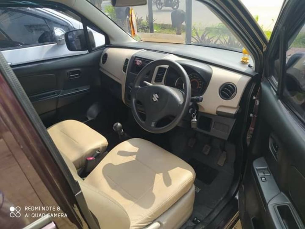 Dijual 2016 Suzuki Karimun Wagon R GL Airbag GL Airbag Bekas