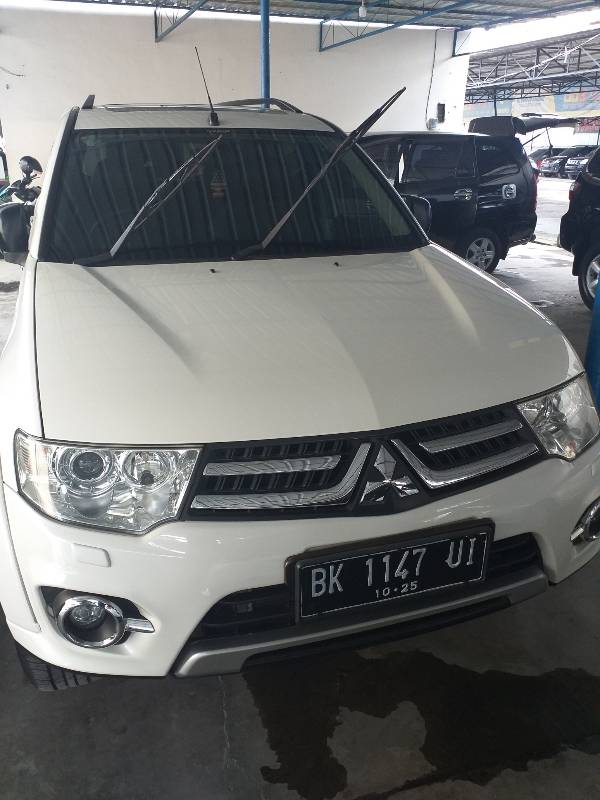 Used 2015 Mitsubishi Pajero DAKAR 4X2 2.5L AT DAKAR 4X2 2.5L AT