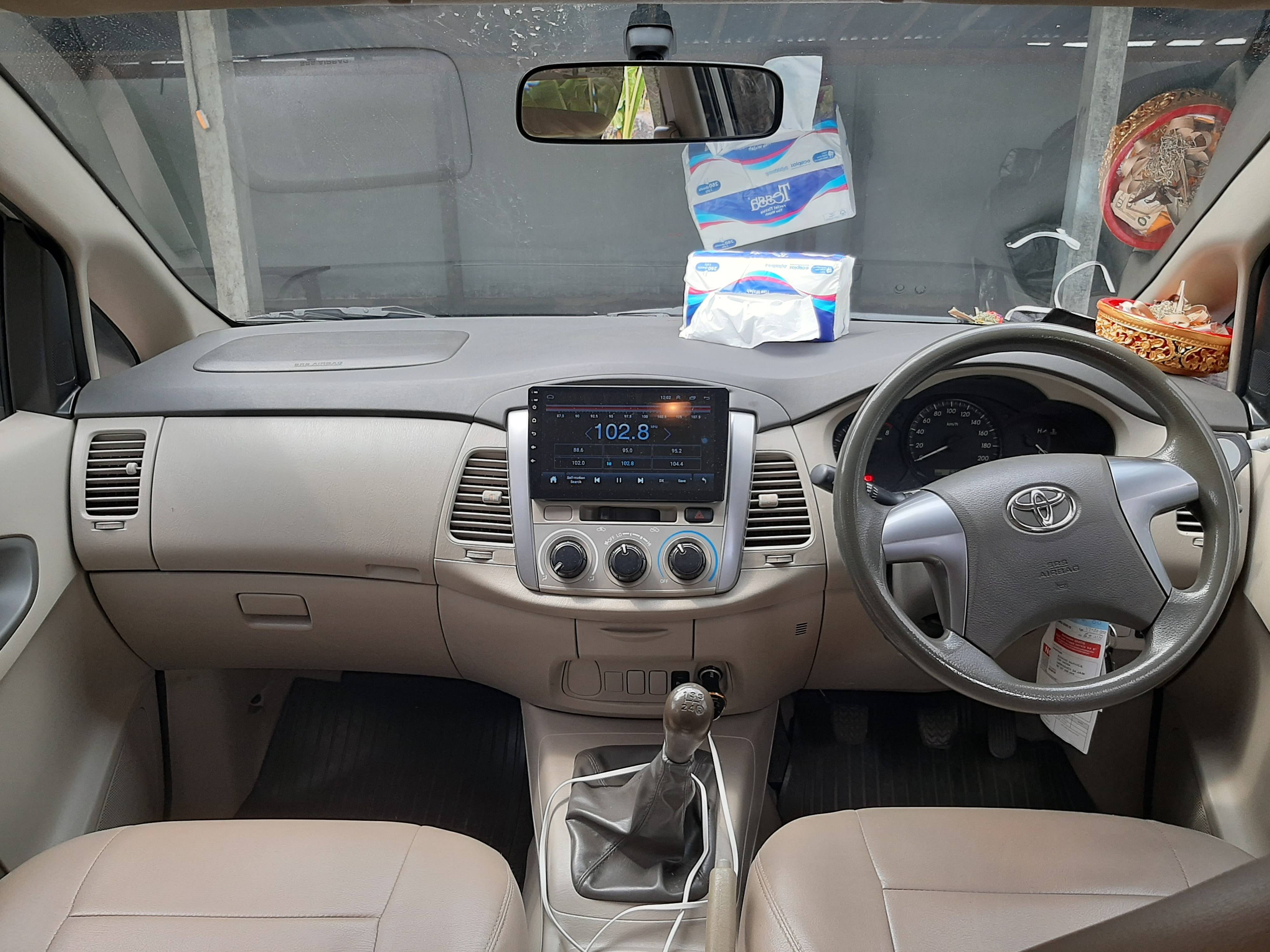 2014 Toyota Kijang Innova 2.0 G MT 2.0 G MT tua