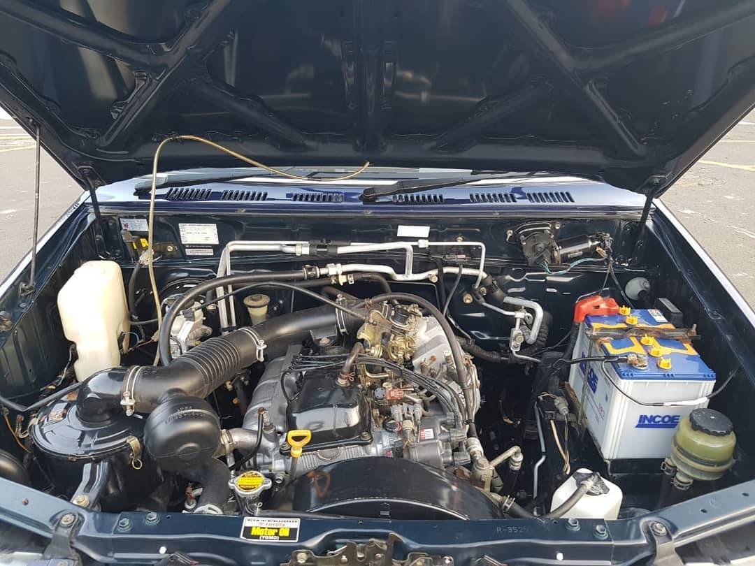 Old 2004 Toyota Kijang  2.0L Krista Type 2.0L Krista Type