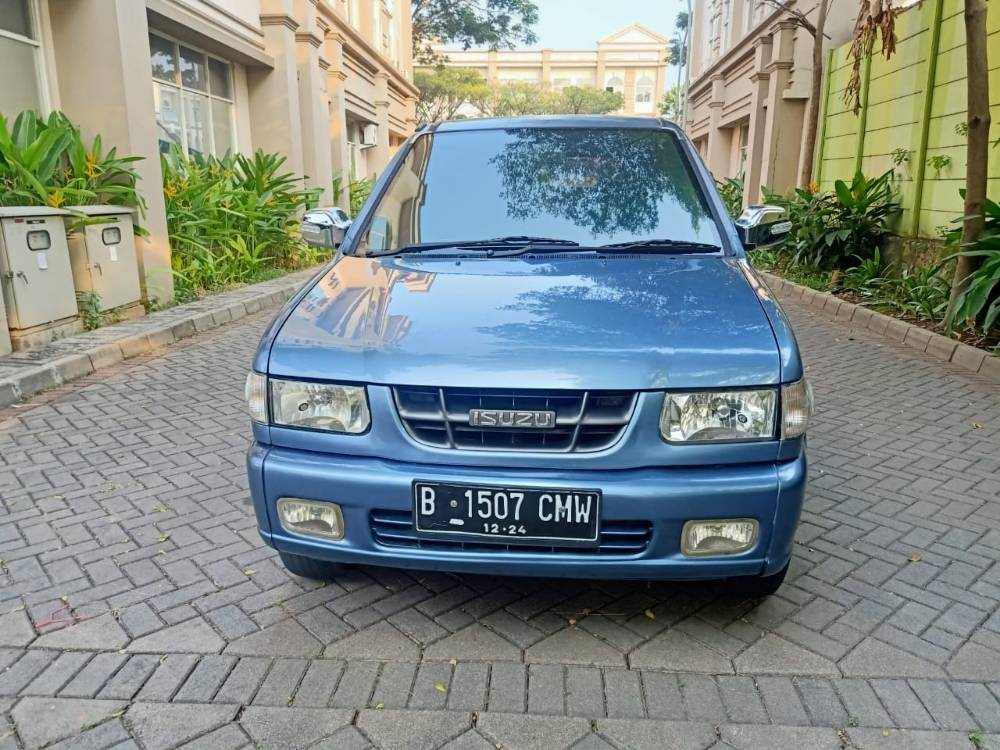 Used 2004 Isuzu Panther LM 2.5L MT LM 2.5L MT