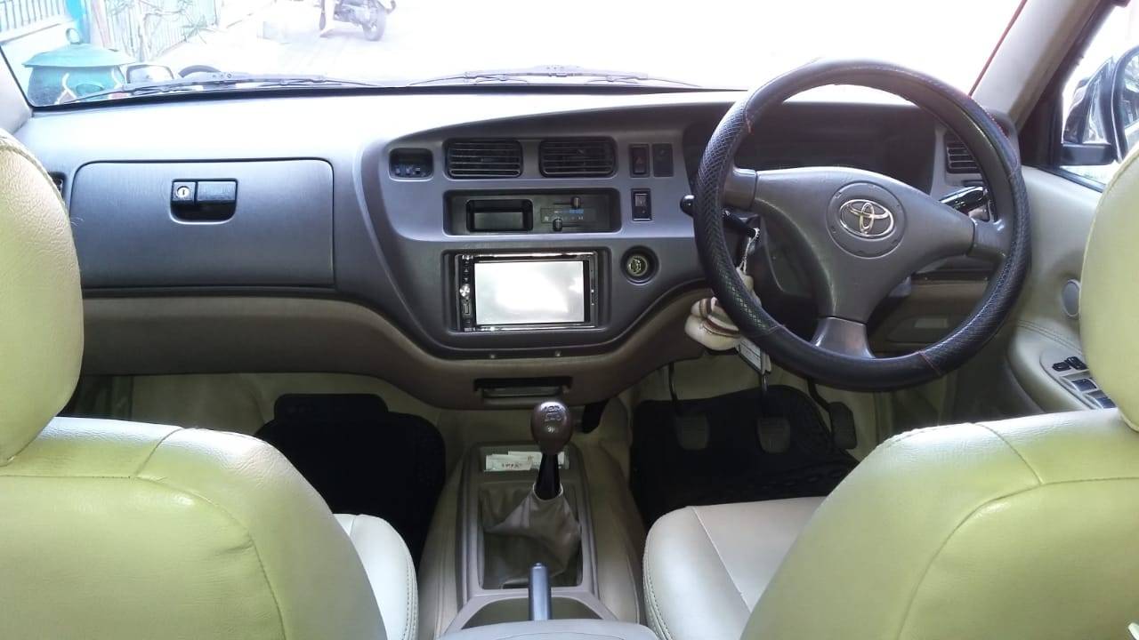 Dijual 2002 Toyota Kijang  2.4L Diesel LGX 2.4L Diesel LGX Bekas