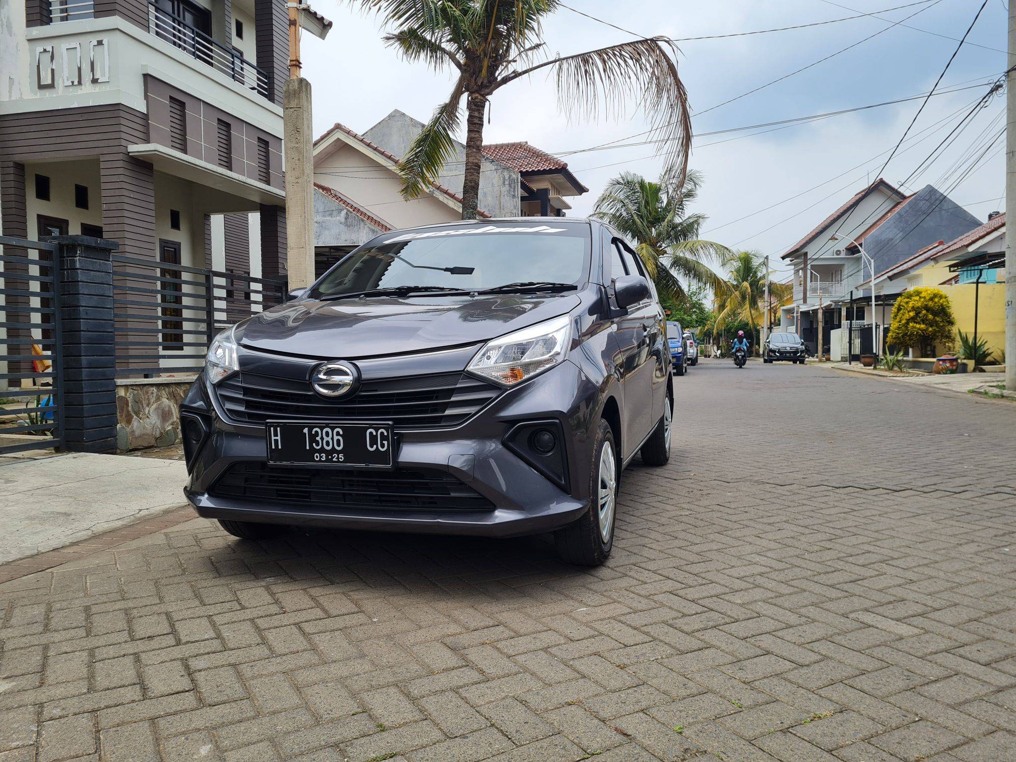 Old 2020 Daihatsu Sigra 1.0 M MT 1.0 M MT