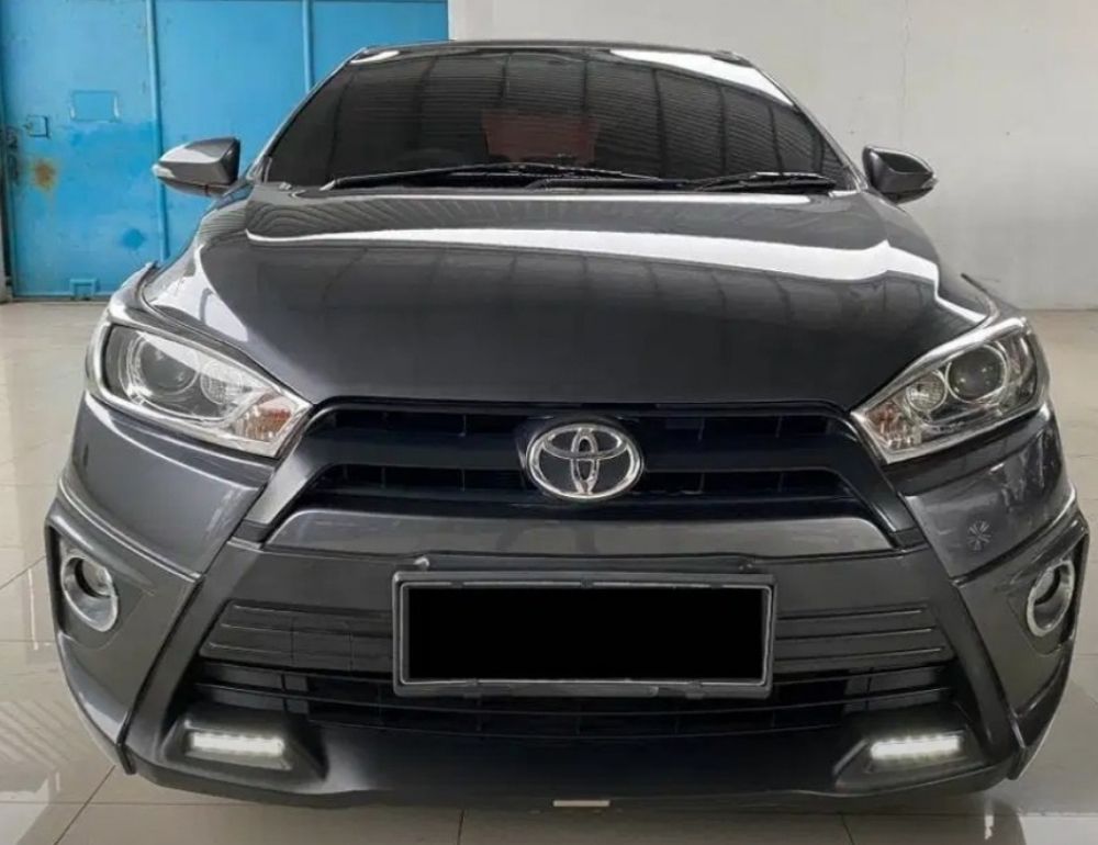 2015 Toyota Yaris  G AT