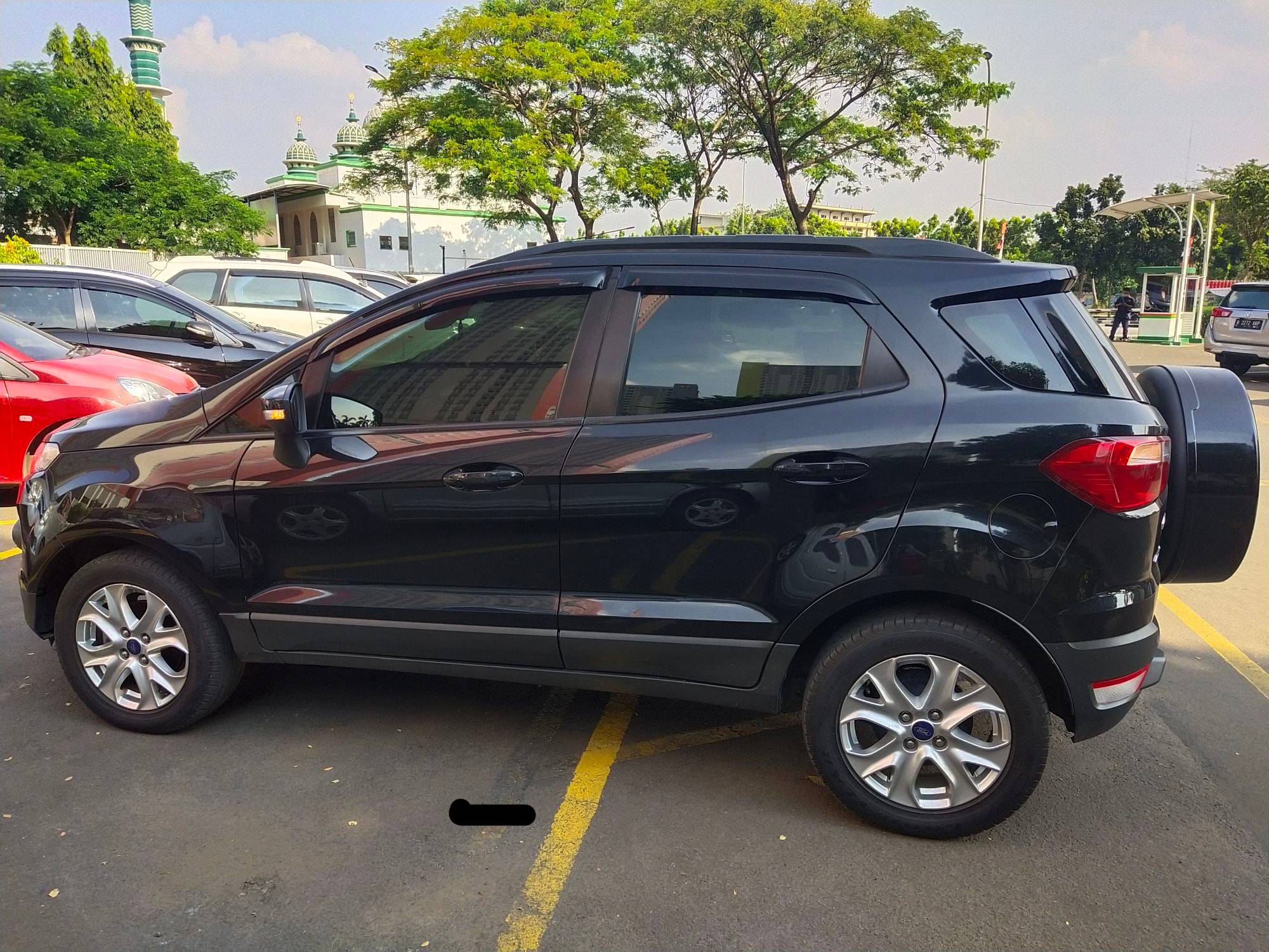2015 Ford Ecosport Trend 1.5L AT Trend 1.5L AT bekas