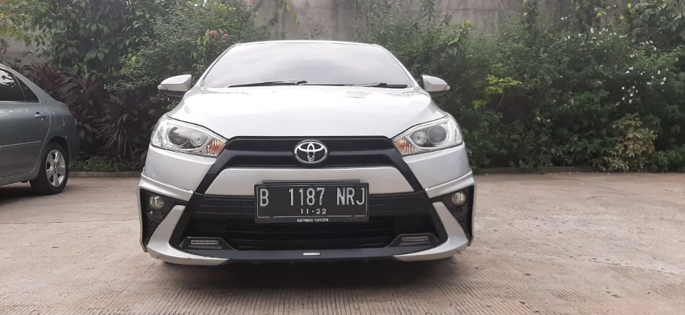 2017 Toyota Yaris 1.5 S CVT GR Sport 7 AB