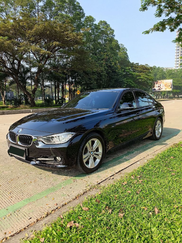 2015 BMW 3 Series Sedan Bekas