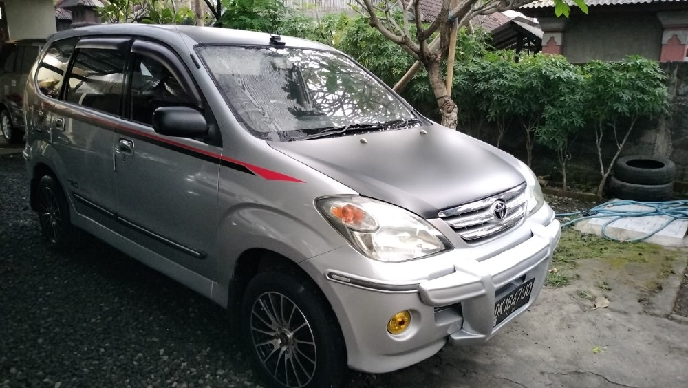 2005 Toyota Avanza
