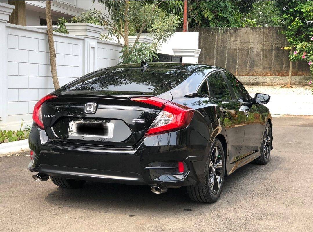 2018 Honda Civic ES PRESTIGE 1.5L AT ES PRESTIGE 1.5L AT tua