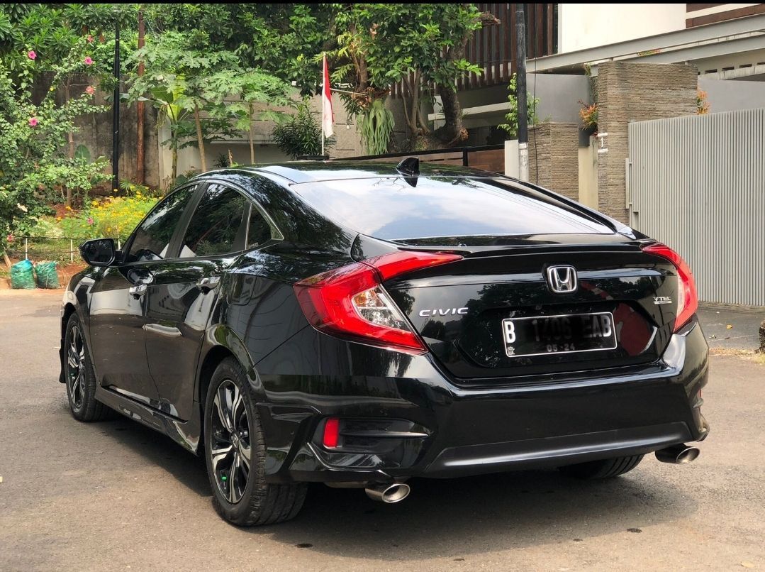Used 2018 Honda Civic ES PRESTIGE 1.5L AT ES PRESTIGE 1.5L AT for sale