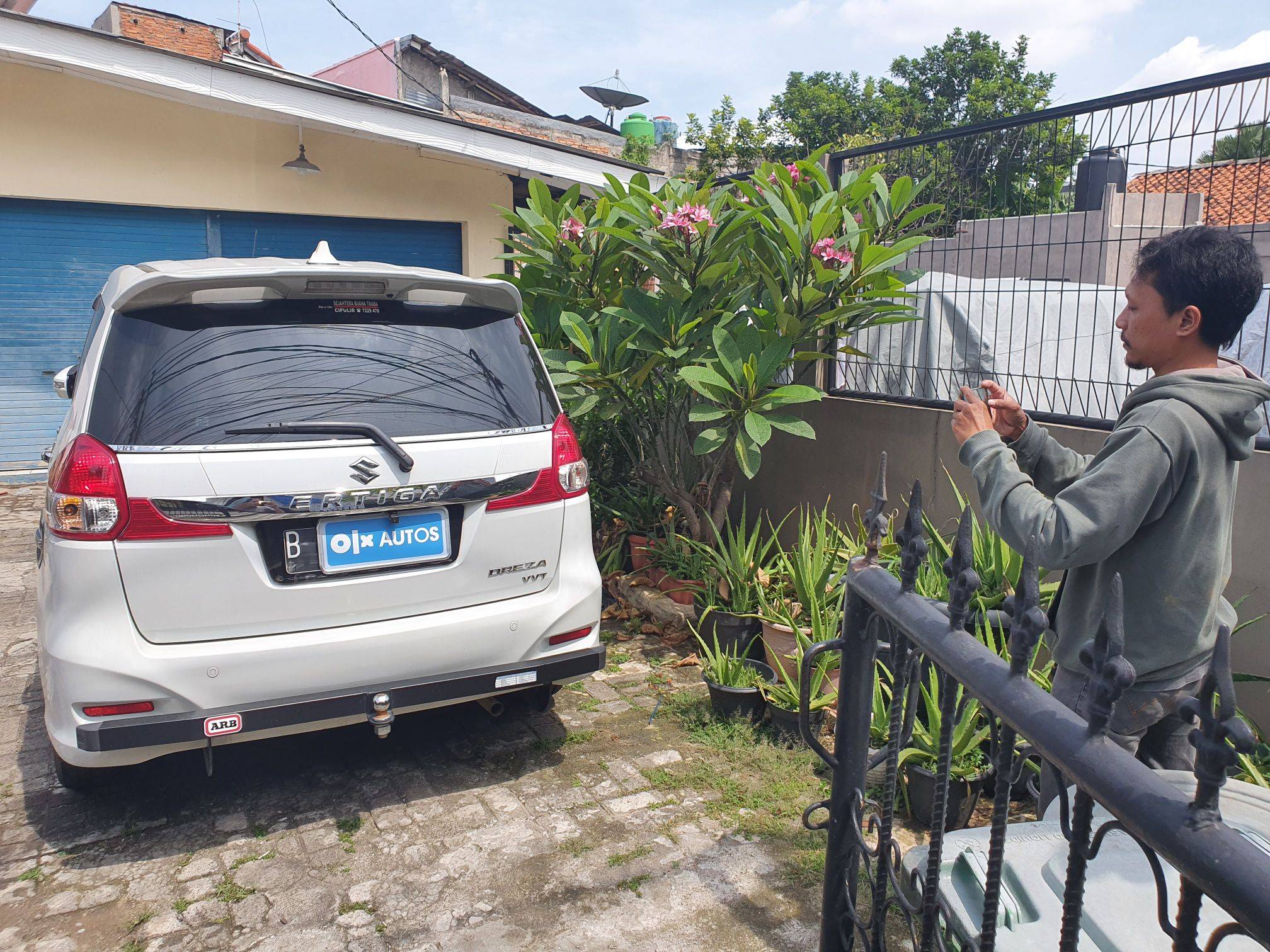 Beli mobil bekas
