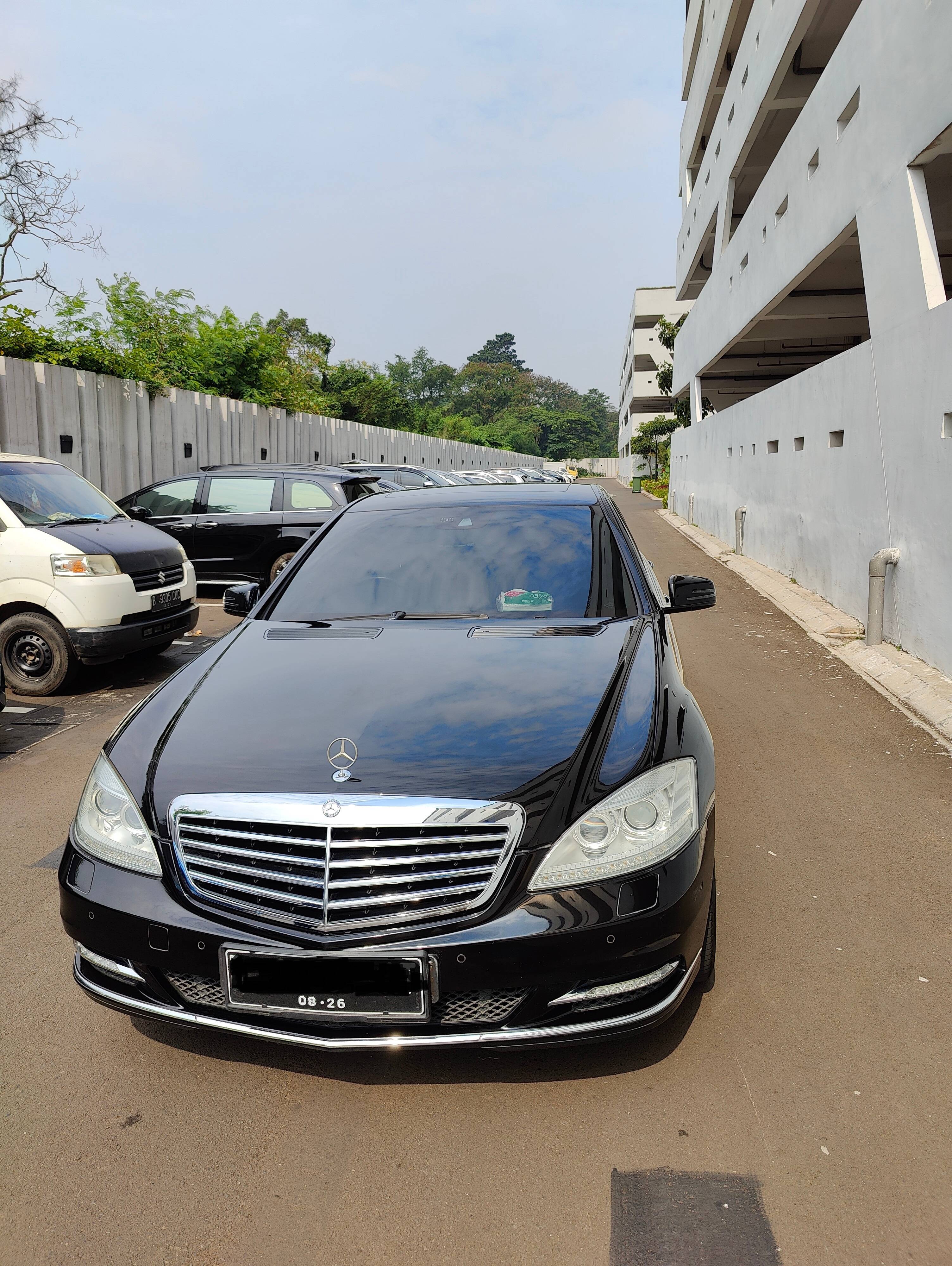 Used Mercedes Benz S-Class 2011