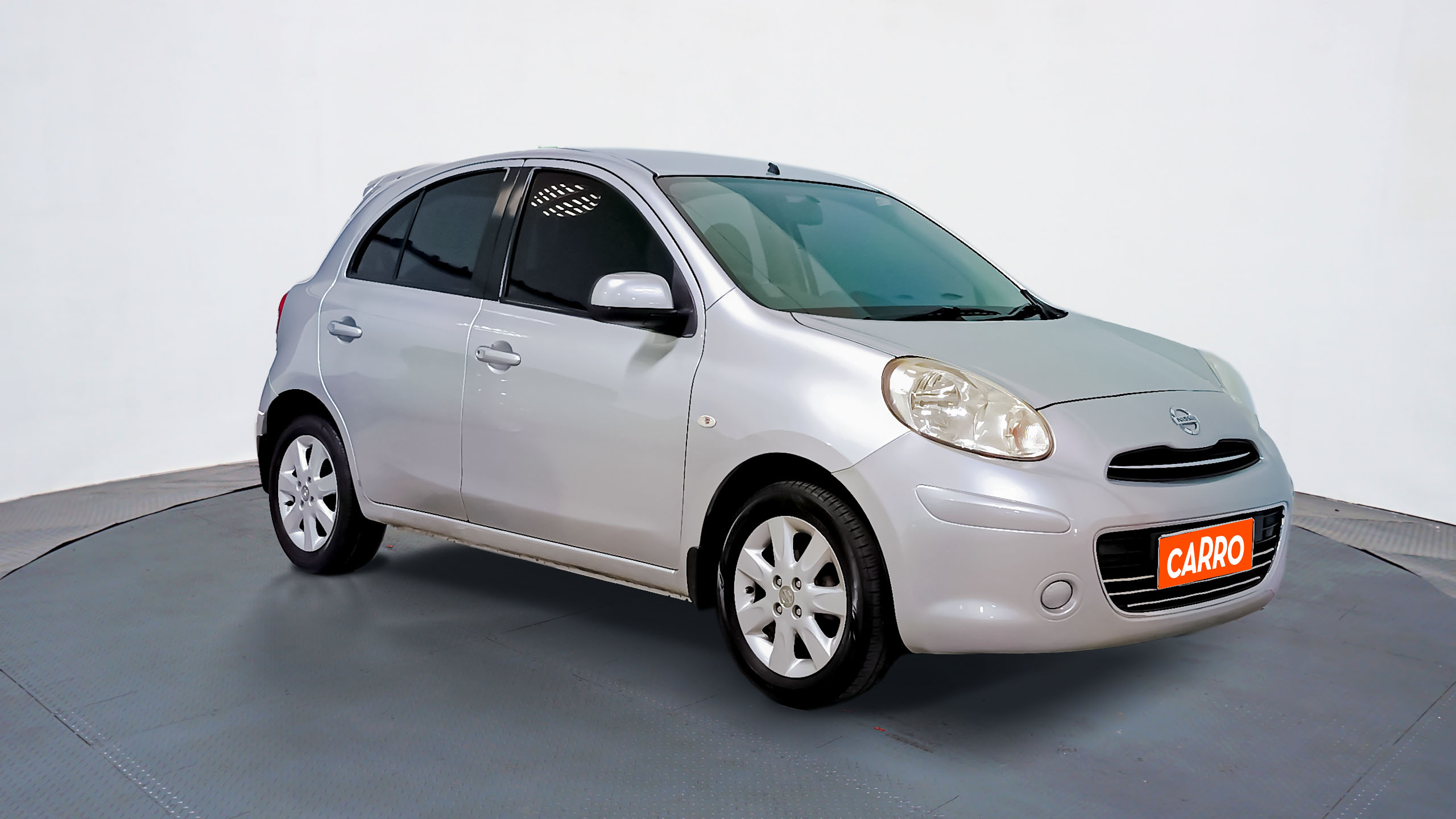2011 Nissan March  1.2 AT