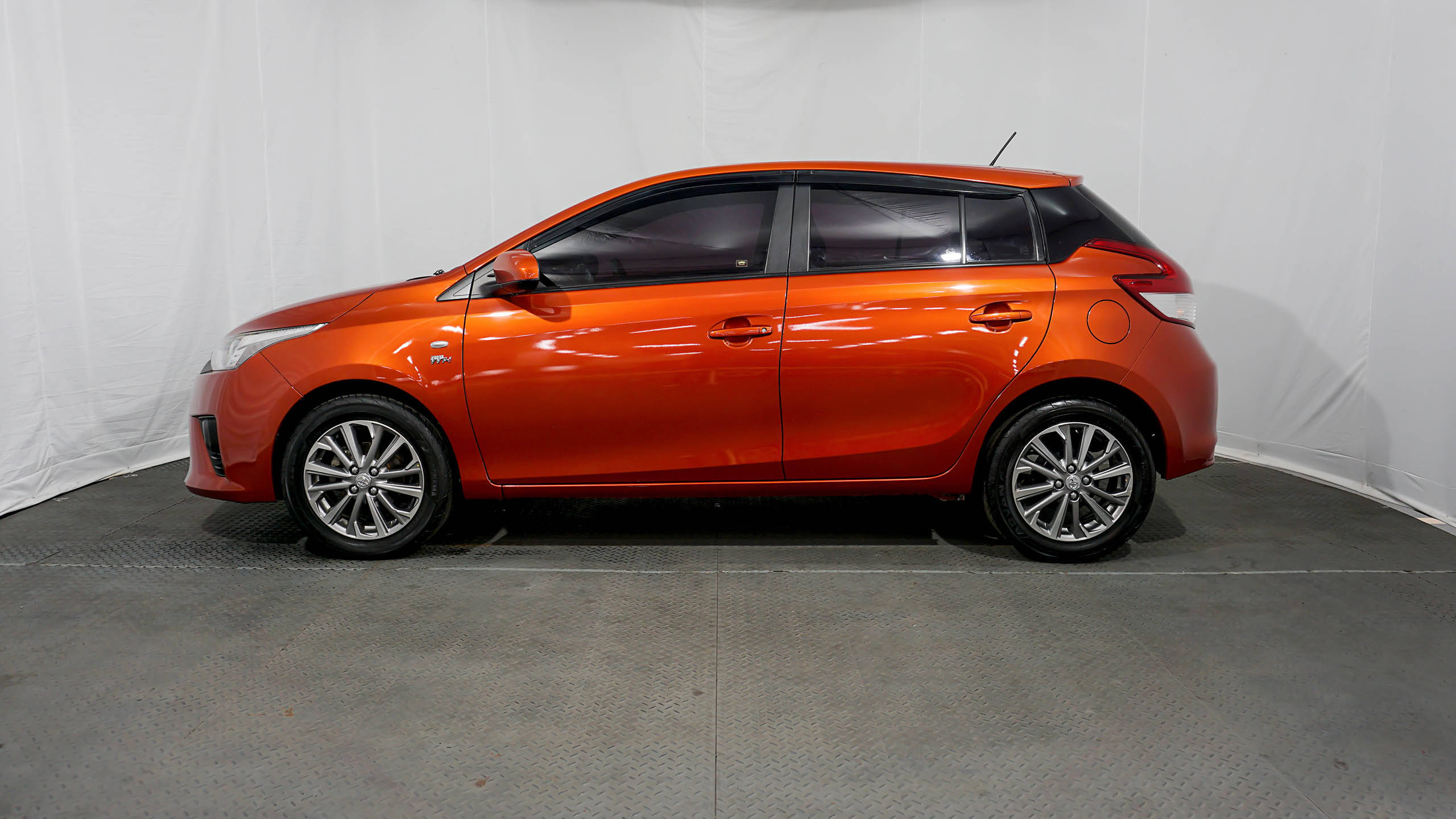 2017 Toyota Yaris  G AT G AT tua