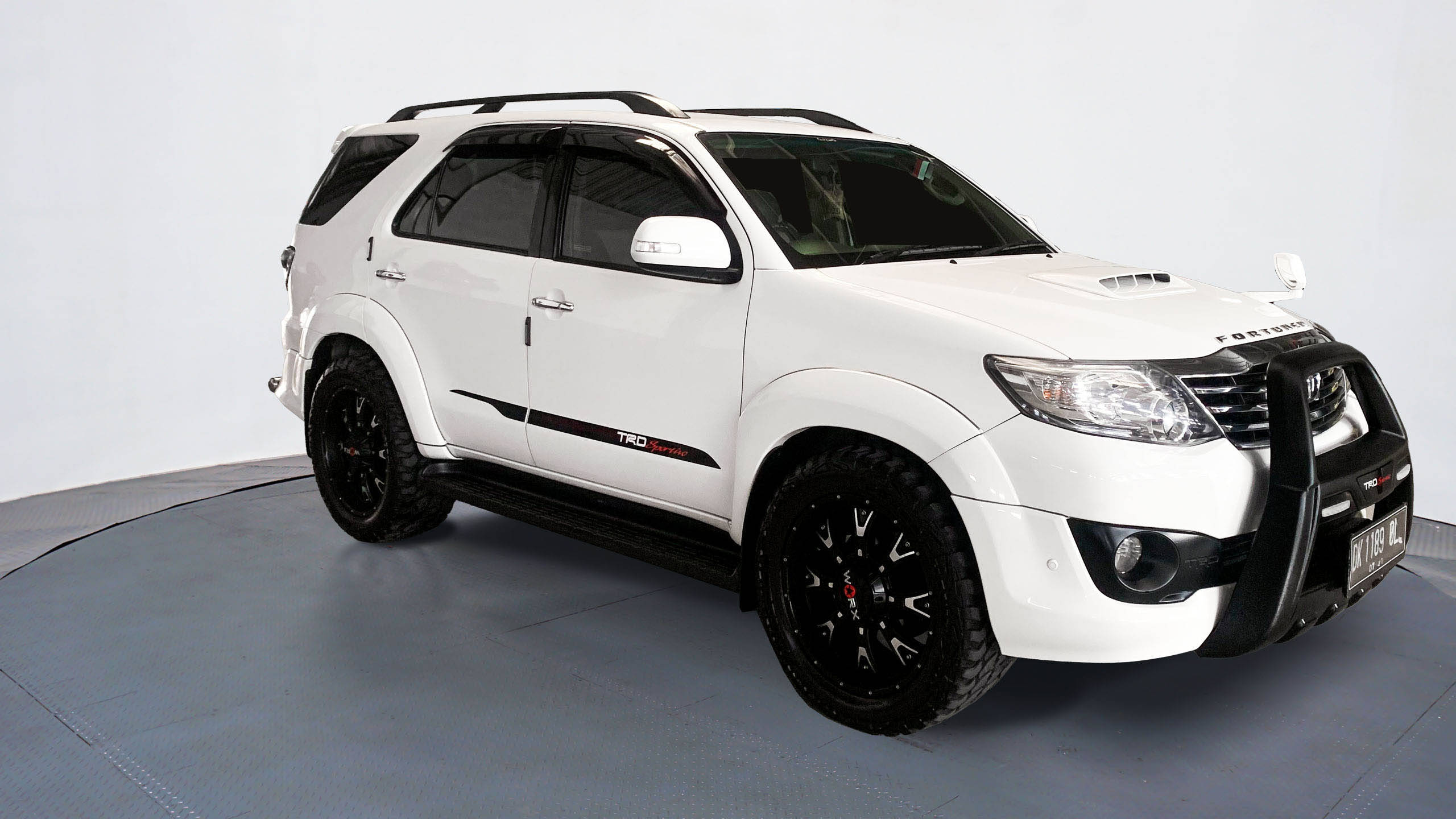 2012 Toyota Fortuner  2.5L G VNT TRD Diesel AT 2.5L G VNT TRD Diesel AT bekas