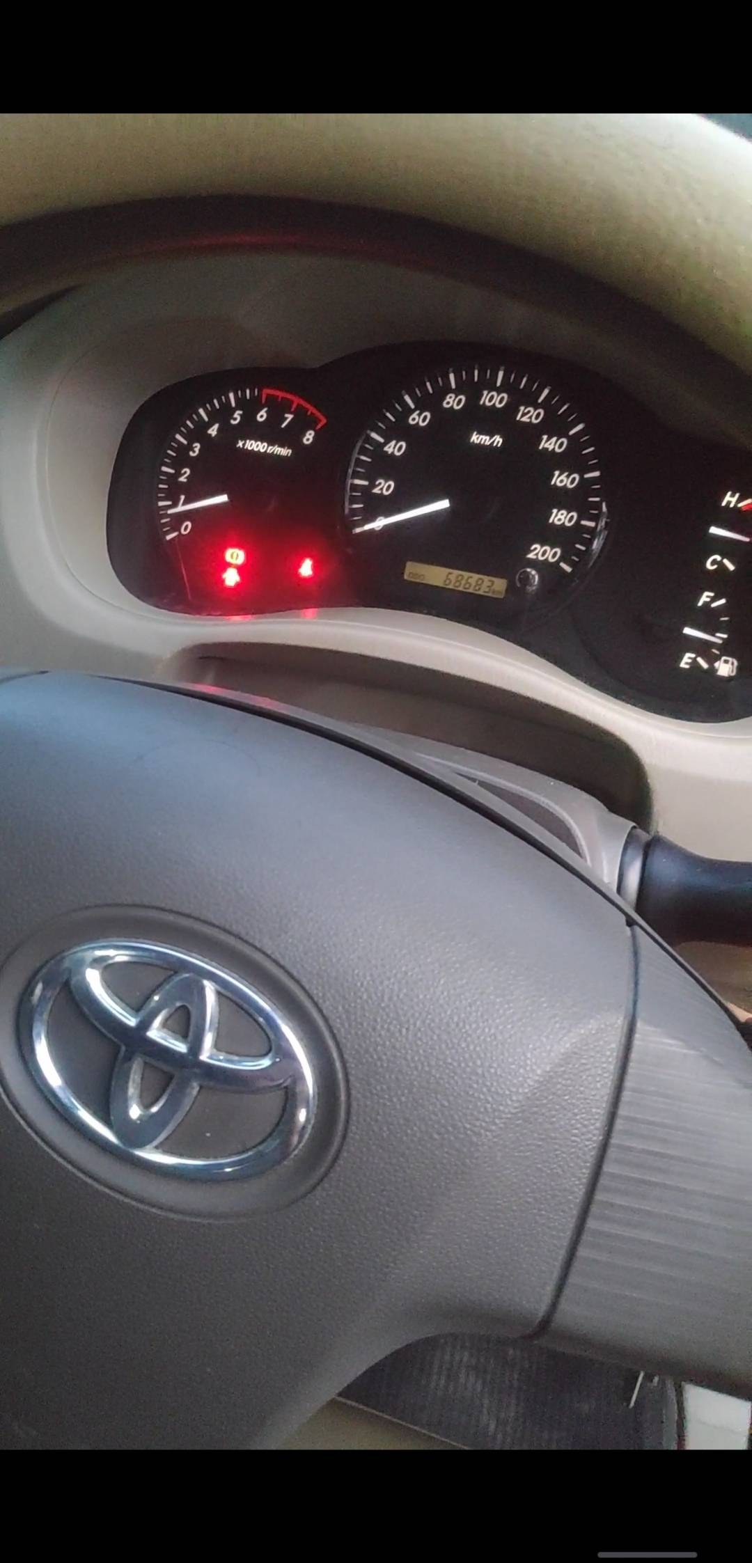 Old 2013 Toyota Kijang Innova 2.0 J MT 2.0 J MT