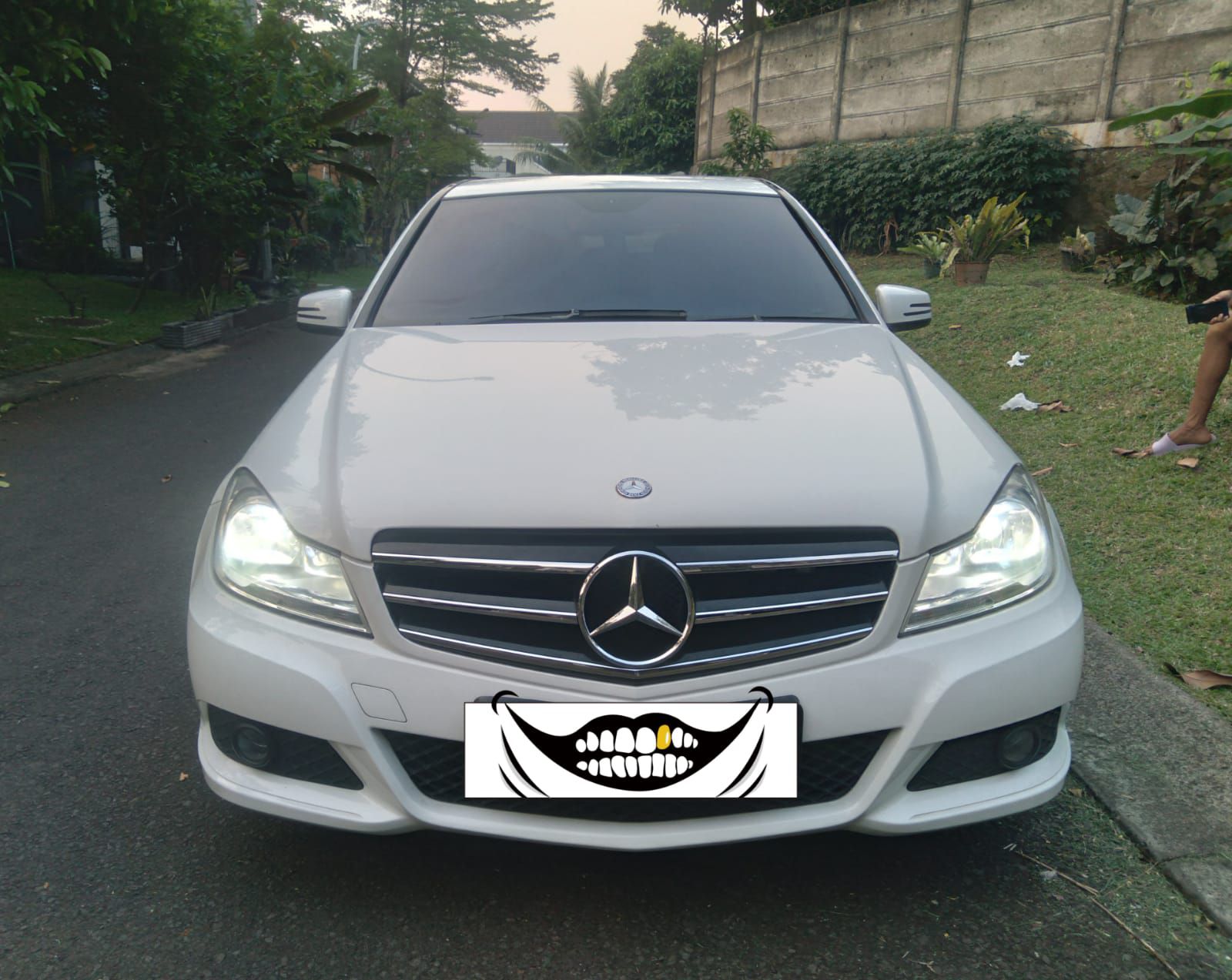 2013 Mercedes Benz C-Class Sedan Bekas 2013 Mercedes Benz C-Class Sedan Bekas