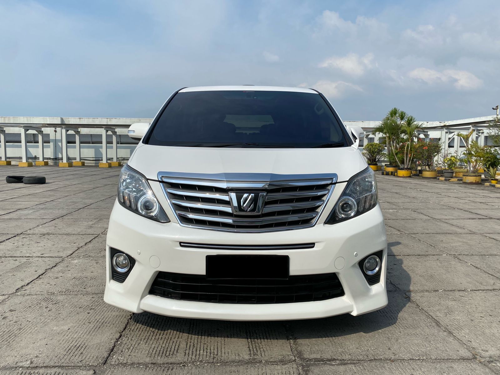 2014 Toyota Alphard 2014 Toyota Alphard
