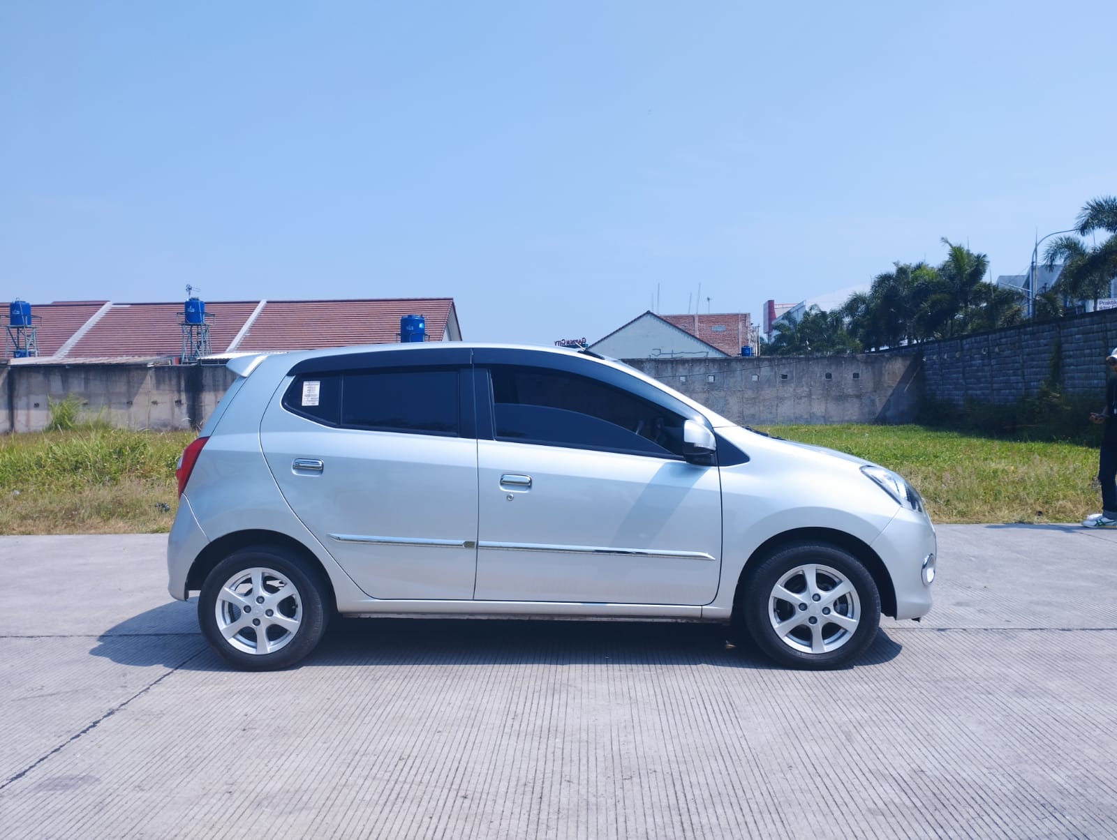 2017 Daihatsu Ayla 2017 Daihatsu Ayla