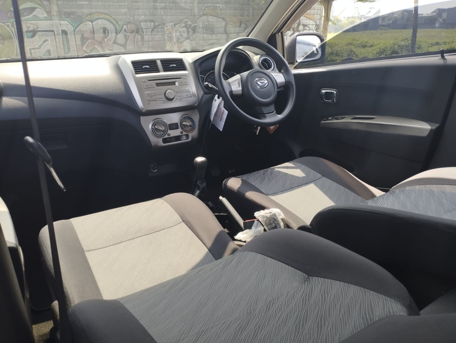 2017 Daihatsu Ayla 2017 Daihatsu Ayla