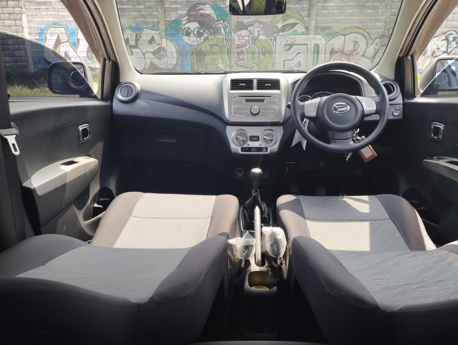 2017 Daihatsu Ayla 2017 Daihatsu Ayla