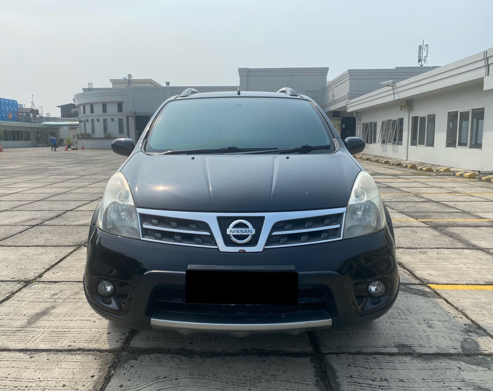 Second Hand 2010 Nissan Livina Second Hand 2010 Nissan Livina