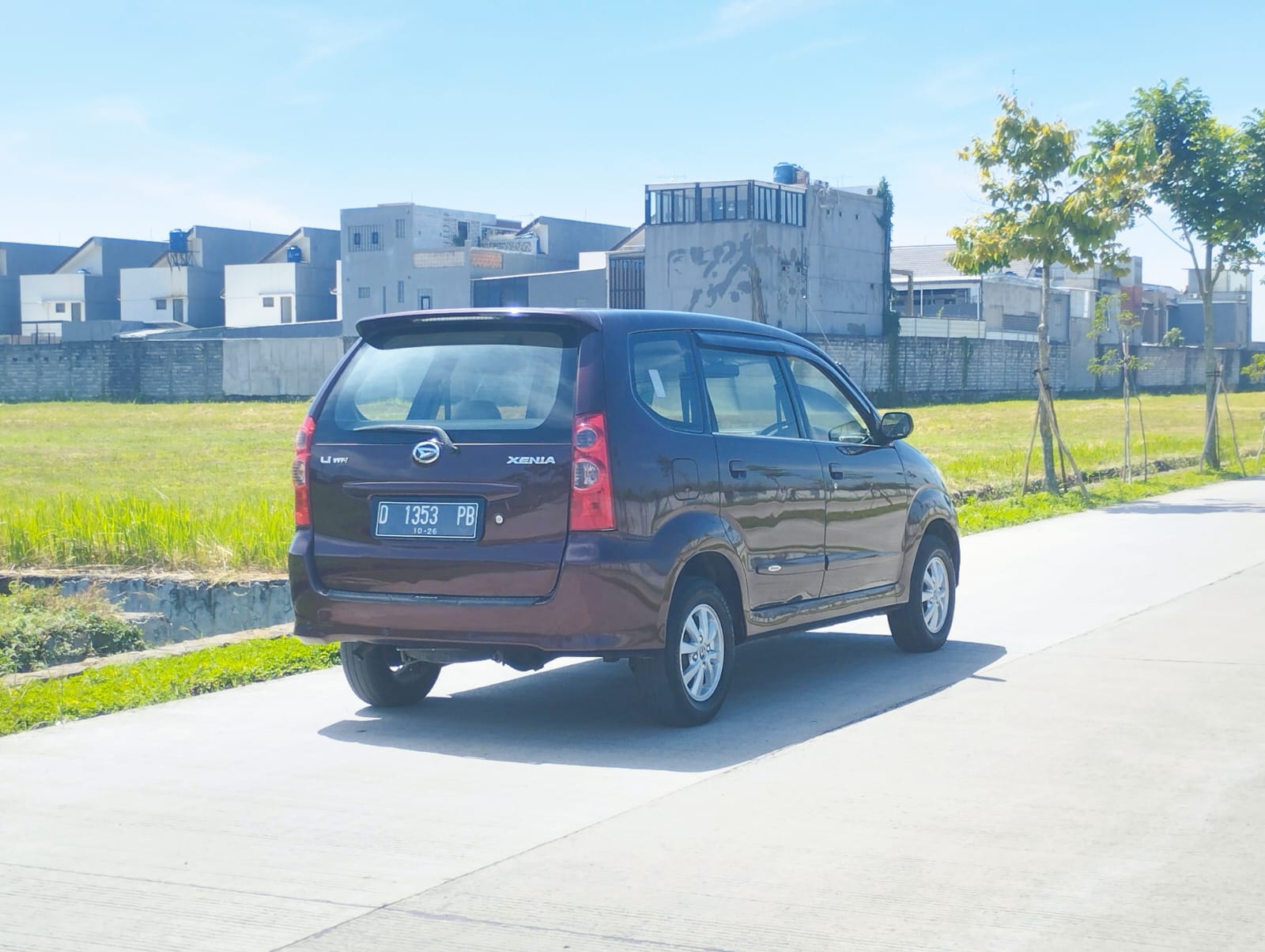 2011 Daihatsu Xenia 2011 Daihatsu Xenia