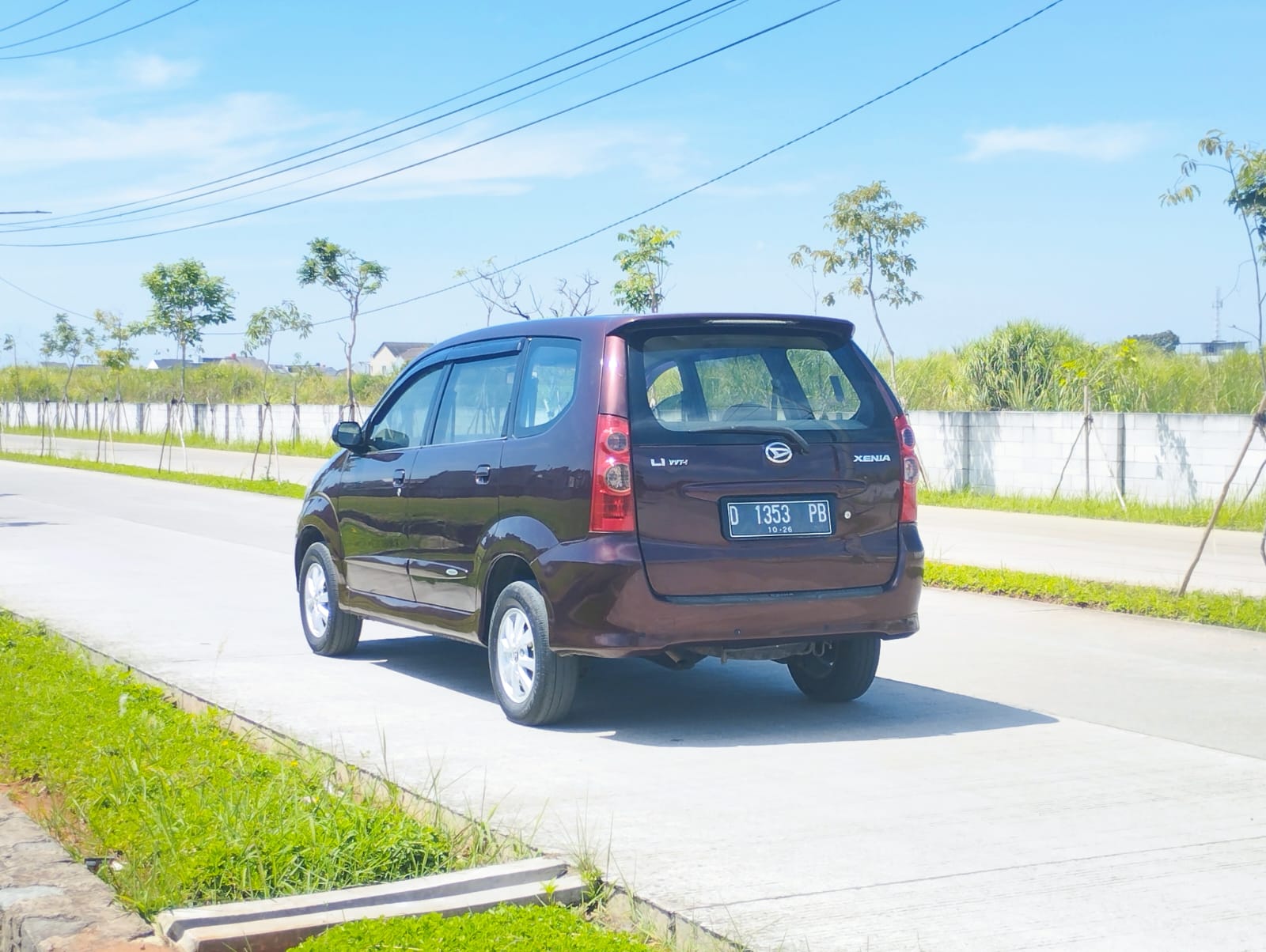 2011 Daihatsu Xenia 2011 Daihatsu Xenia