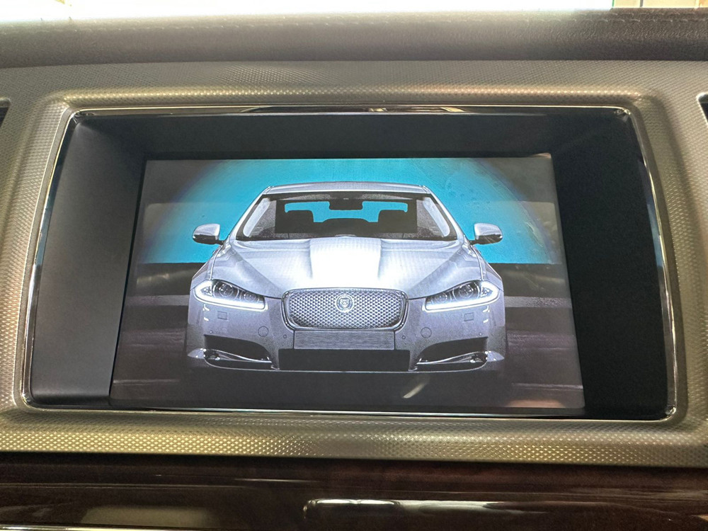 2013 Jaguar XF 2013 Jaguar XF