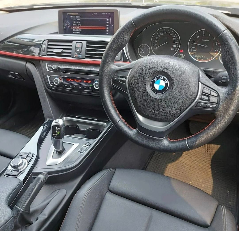 2013 BMW 3 Series Sedan 2013 BMW 3 Series Sedan
