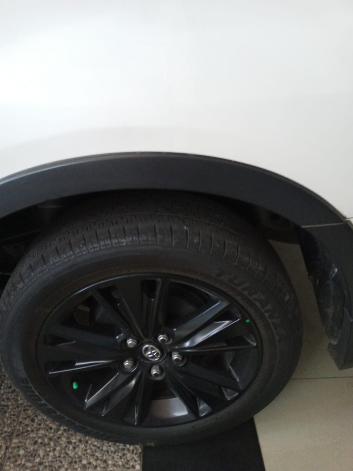 2017 Toyota Venturer 2017 Toyota Venturer