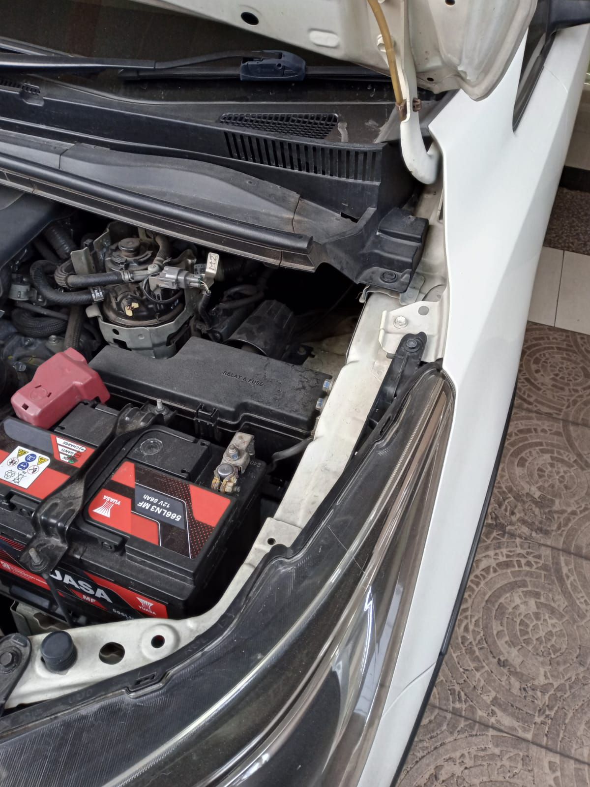 2017 Toyota Venturer 2017 Toyota Venturer