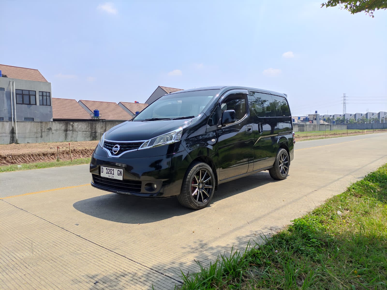 2013 Nissan Evalia 2013 Nissan Evalia