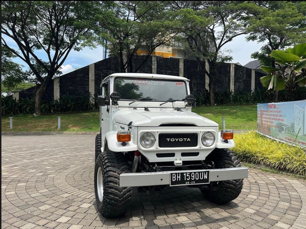 1981 Toyota Land Cruiser Bekas 1981 Toyota Land Cruiser Bekas