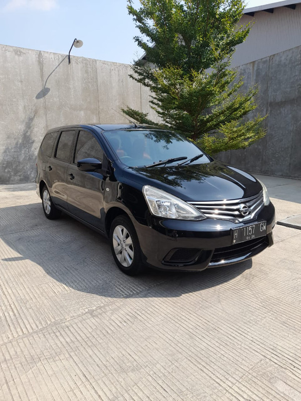 2016 Nissan Grand Livina Bekas 2016 Nissan Grand Livina Bekas