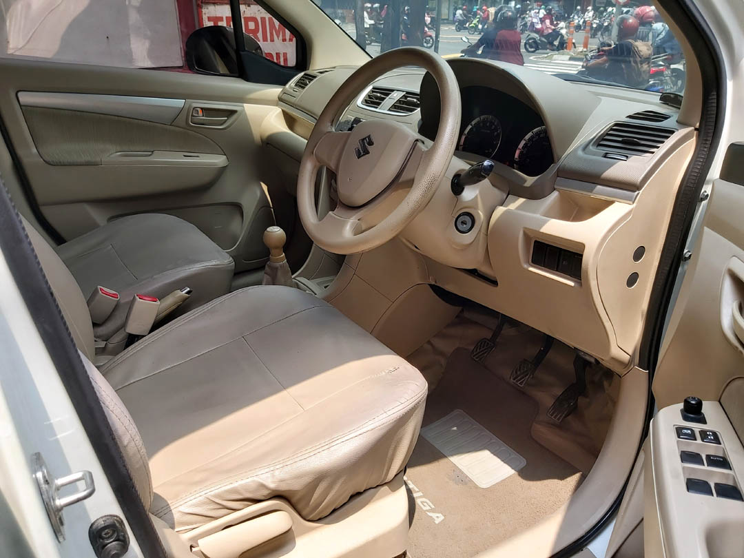 2015 Suzuki Ertiga 2015 Suzuki Ertiga