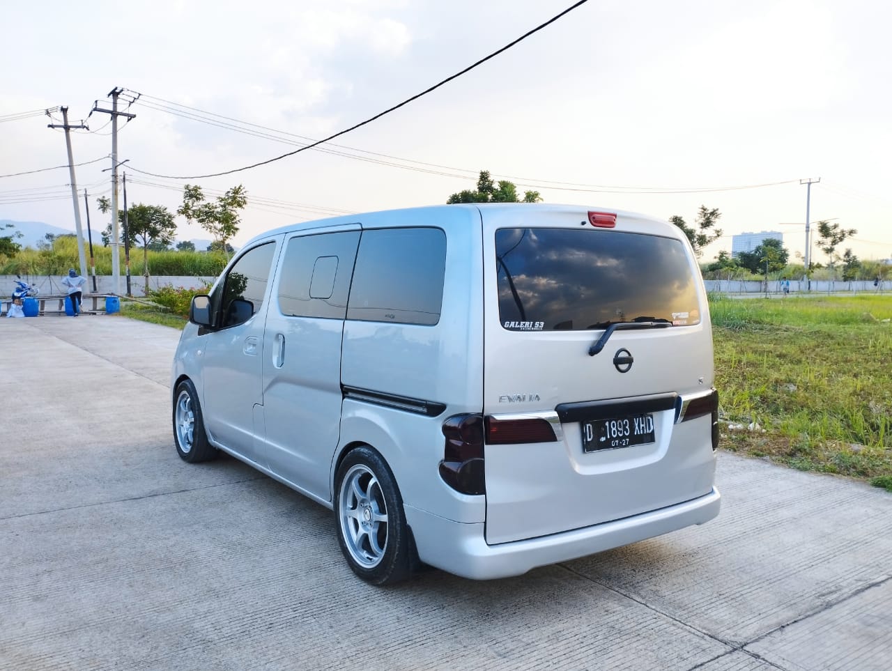 2013 Nissan Evalia 2013 Nissan Evalia