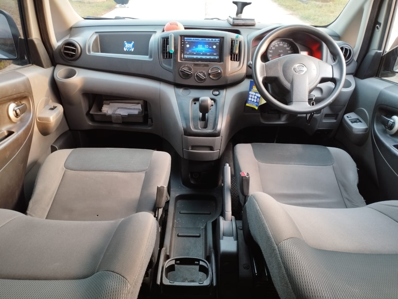 2013 Nissan Evalia 2013 Nissan Evalia