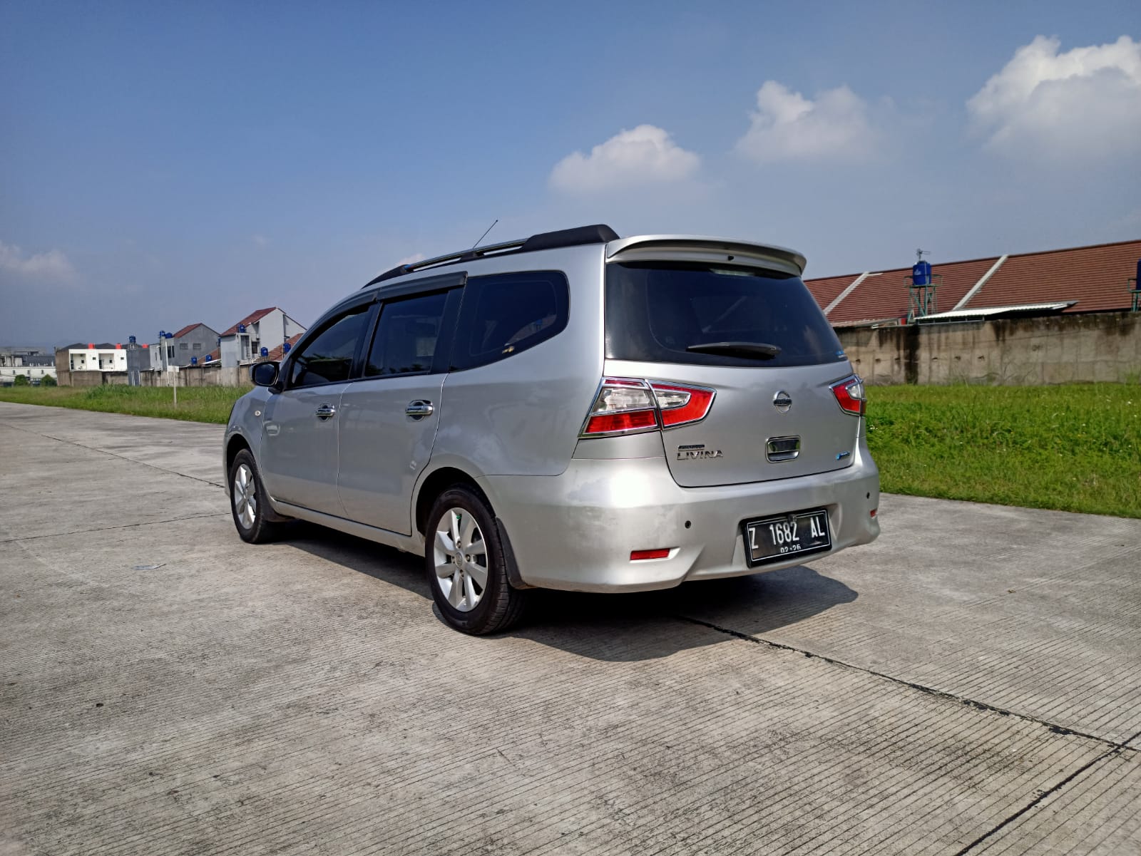 2015 Nissan Grand Livina 2015 Nissan Grand Livina