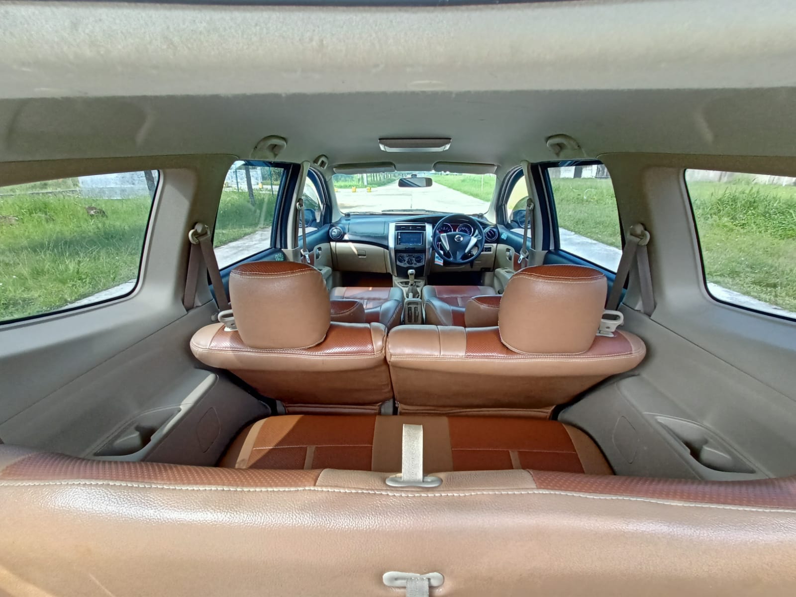 2015 Nissan Grand Livina 2015 Nissan Grand Livina