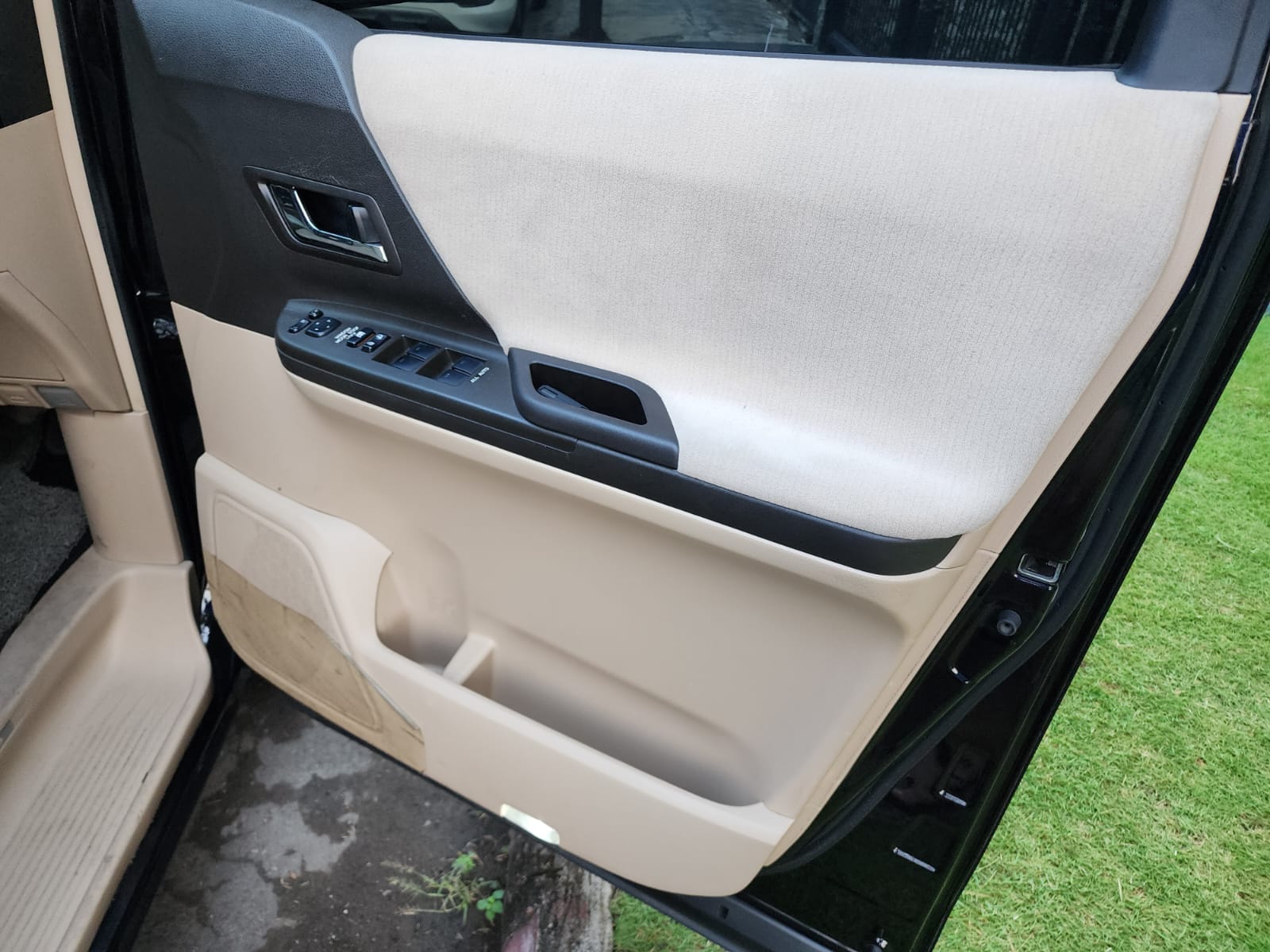 2010 Toyota Alphard Vellfire 2010 Toyota Alphard Vellfire