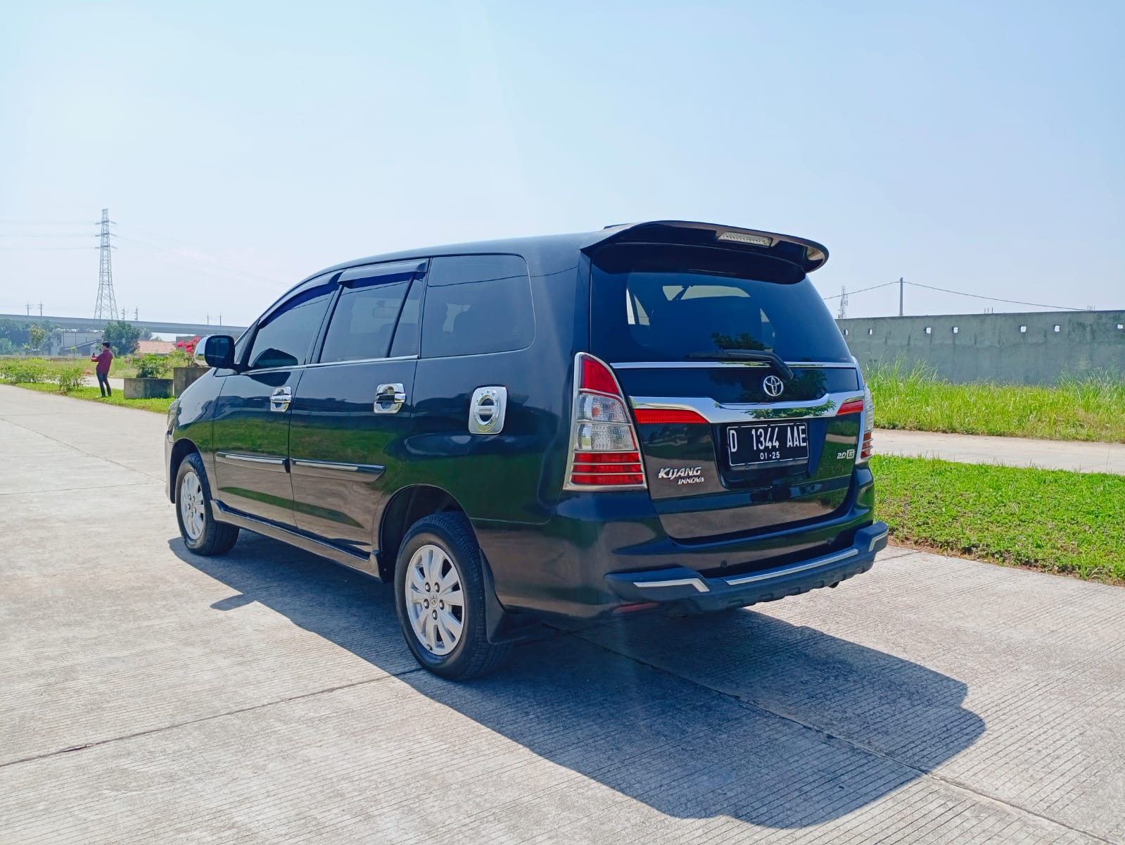 2013 Toyota Kijang Innova 2013 Toyota Kijang Innova