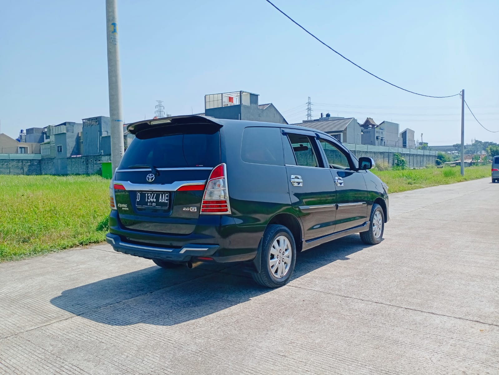 2013 Toyota Kijang Innova 2013 Toyota Kijang Innova