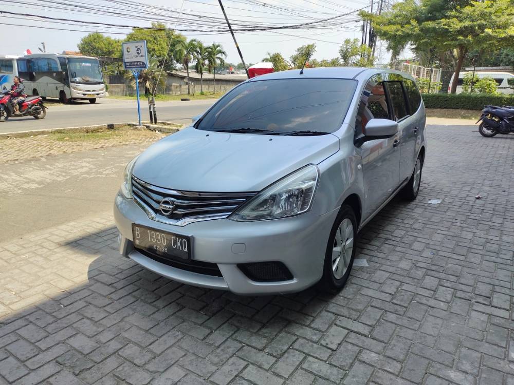 Used 2014 Nissan Grand Livina 1.5 SV CVT 1.5 SV CVT