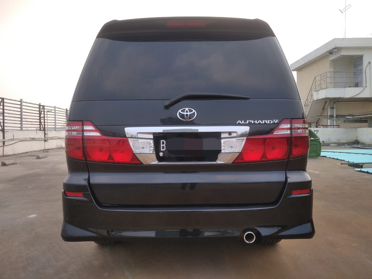 2005 Toyota Alphard 2005 Toyota Alphard