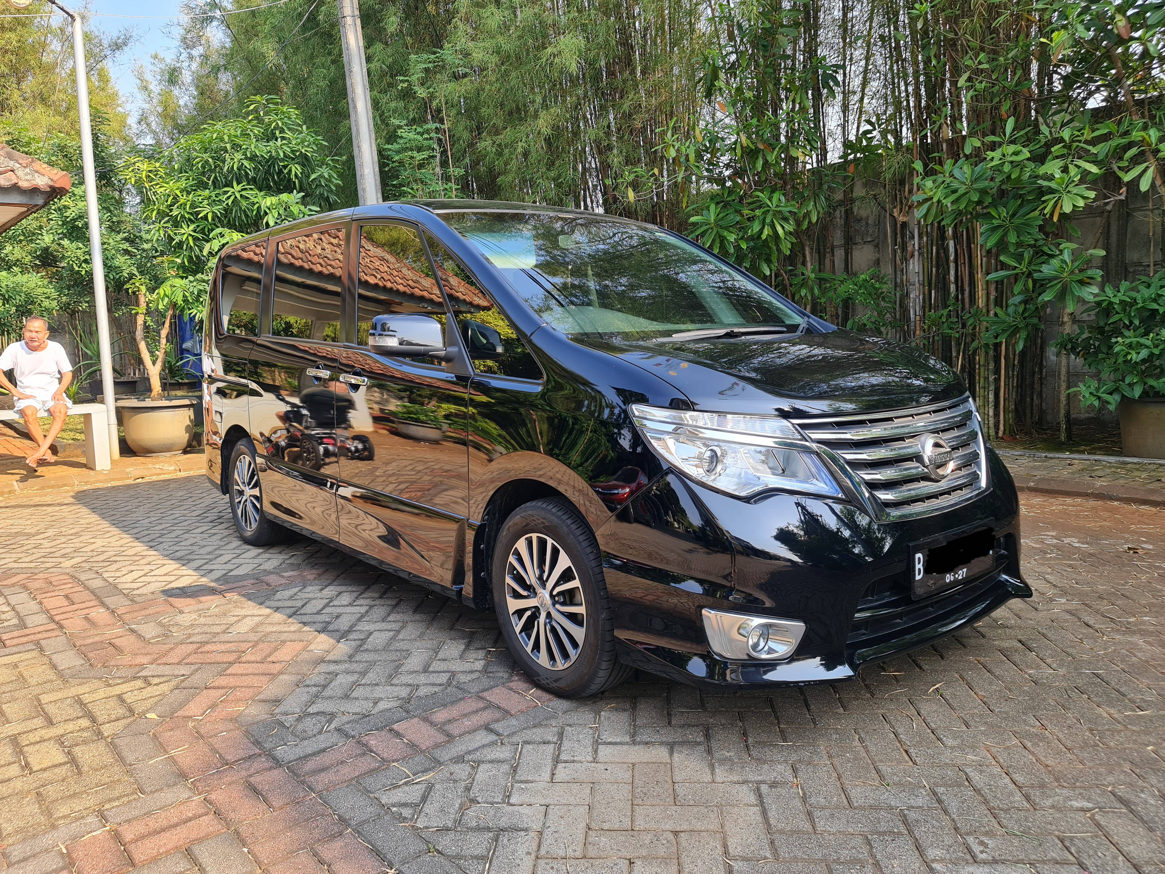 Second Hand 2017 Nissan Serena Second Hand 2017 Nissan Serena