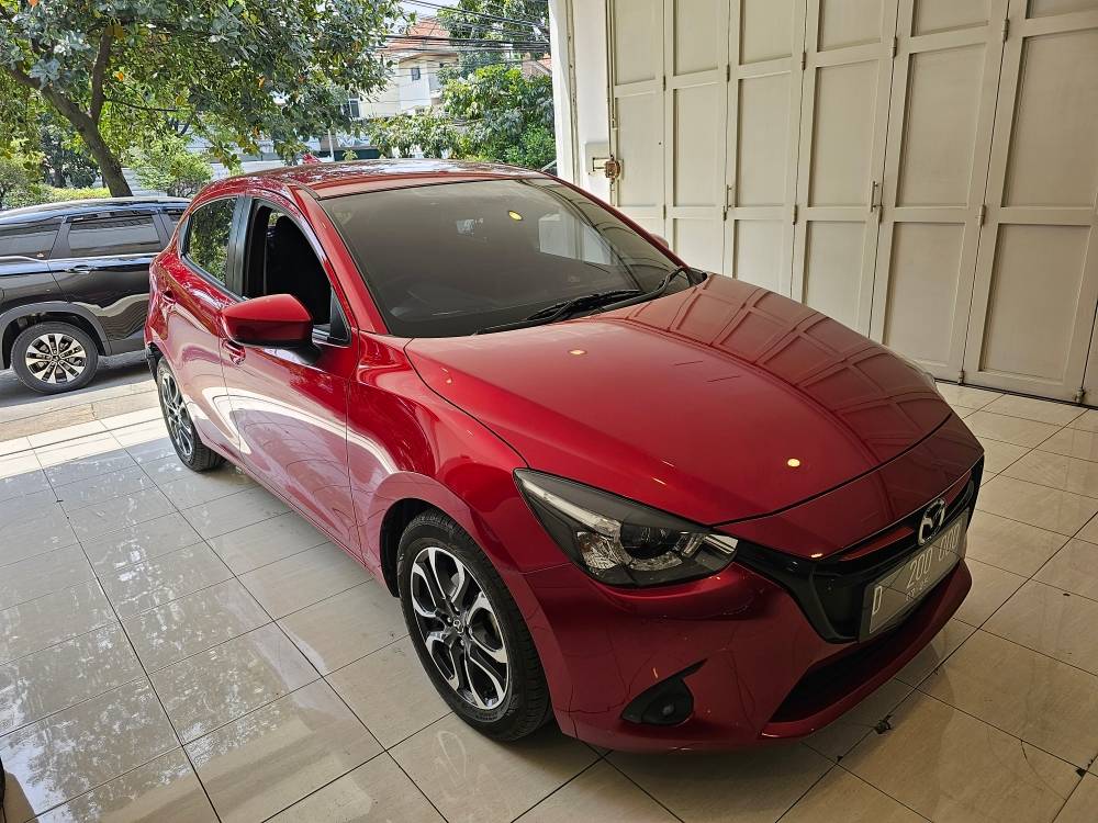 Beli mobil bekas