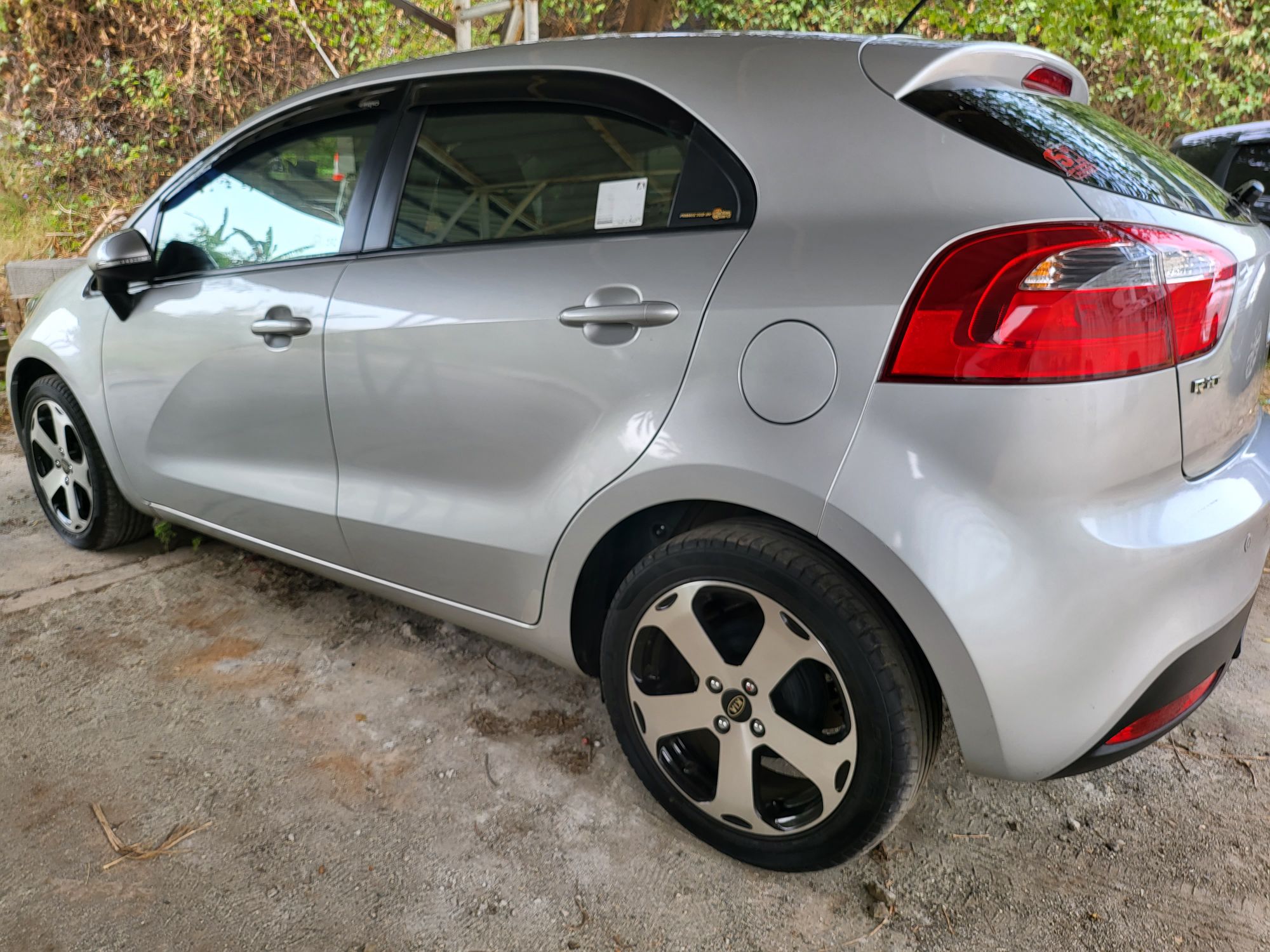 2013 Kia Rio 2013 Kia Rio