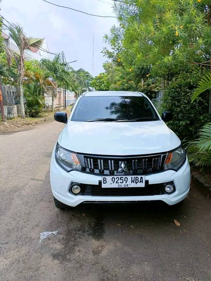 2017 Mitsubishi Triton Bekas 2017 Mitsubishi Triton Bekas